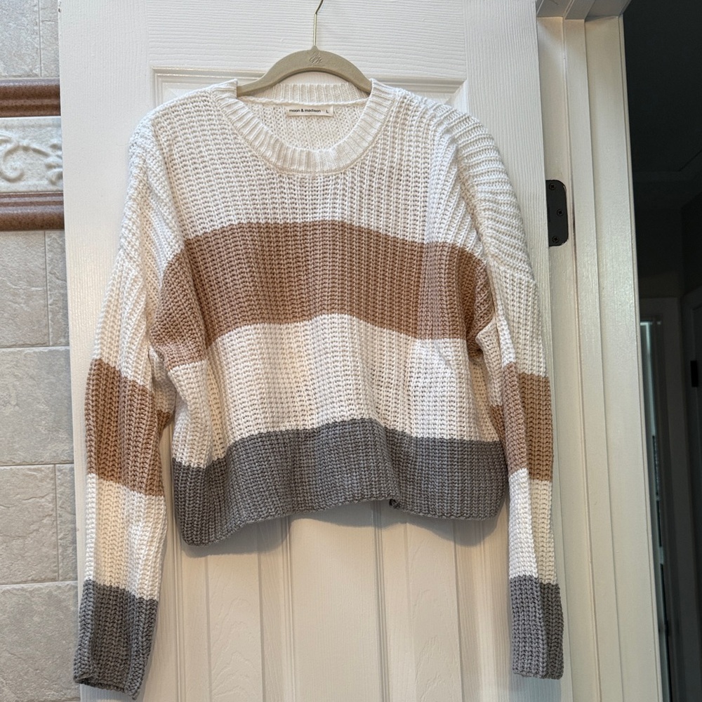 moon & madison Colorblock Sweater - Cream, Brown, Gray